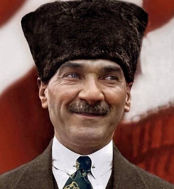 Ünlülerden 10 Kasım Atatürk'ü Anma Günü mesajları 4